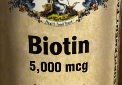 3561 Biotin 5000mcg 60 caps -  10/26