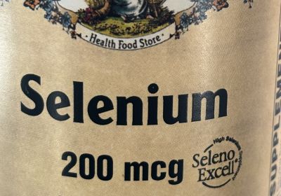 6261 Selenium 200mcg 60 caps -  10/27