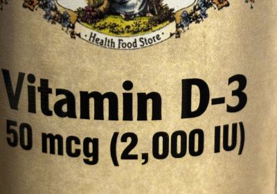 2032 Vitamin D3, 2000iu-100 ct.   -  01/28